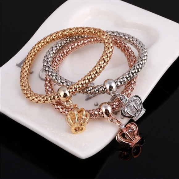3PC Crown Charm Bracelet Set - Picture 3 of 8